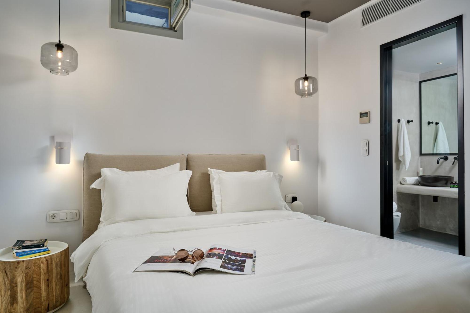 Hotel Adorno And