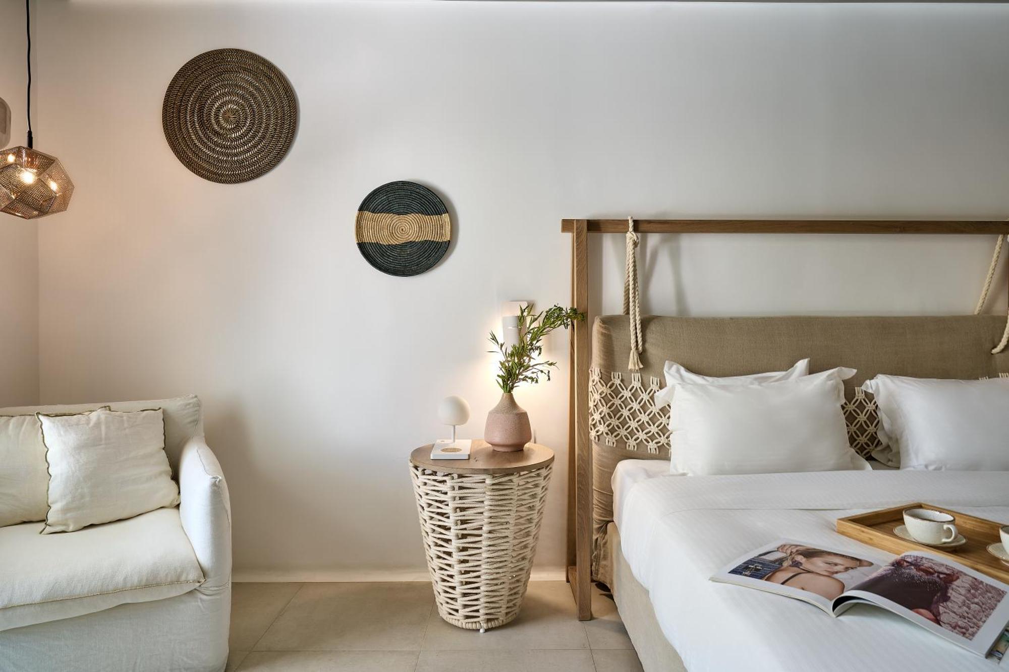 Adorno And Ornos (Mykonos)
